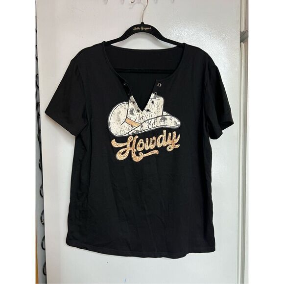 Howdy Black V-Neck T-Shirt Woman’s Size XL Cowgirl Hat - Picture 1 of 5